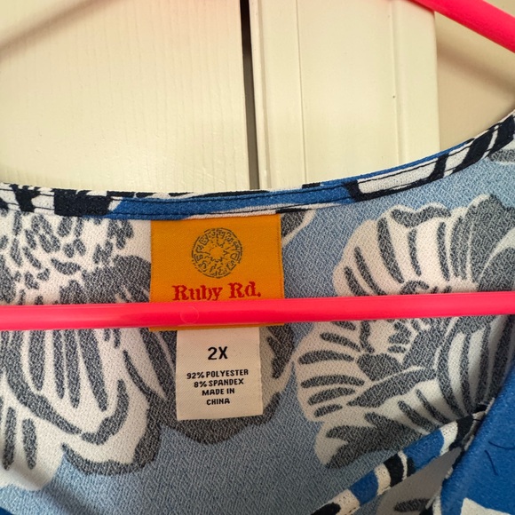 Ruby Rd. Blue and White Floral Blouse - Picture 3 of 3